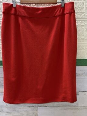 Laura Byrant Red Pencil Skirt Size 16 Like New